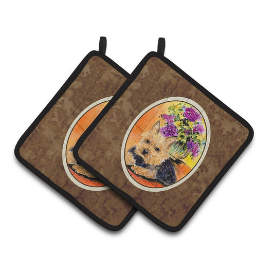 Caroline's Treasures SS8297PTHD Norwich Terrier Pair of Pot Holders, 7.5HX7.5W, multicolor