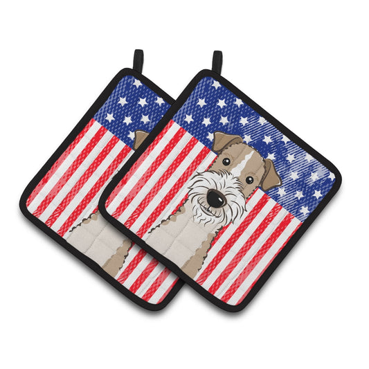 Carolines Treasures BB2177PTHD Flag and Wire Haired Fox Terrier Pair of Pot Holders , 7.5HX7.5W, multicolor