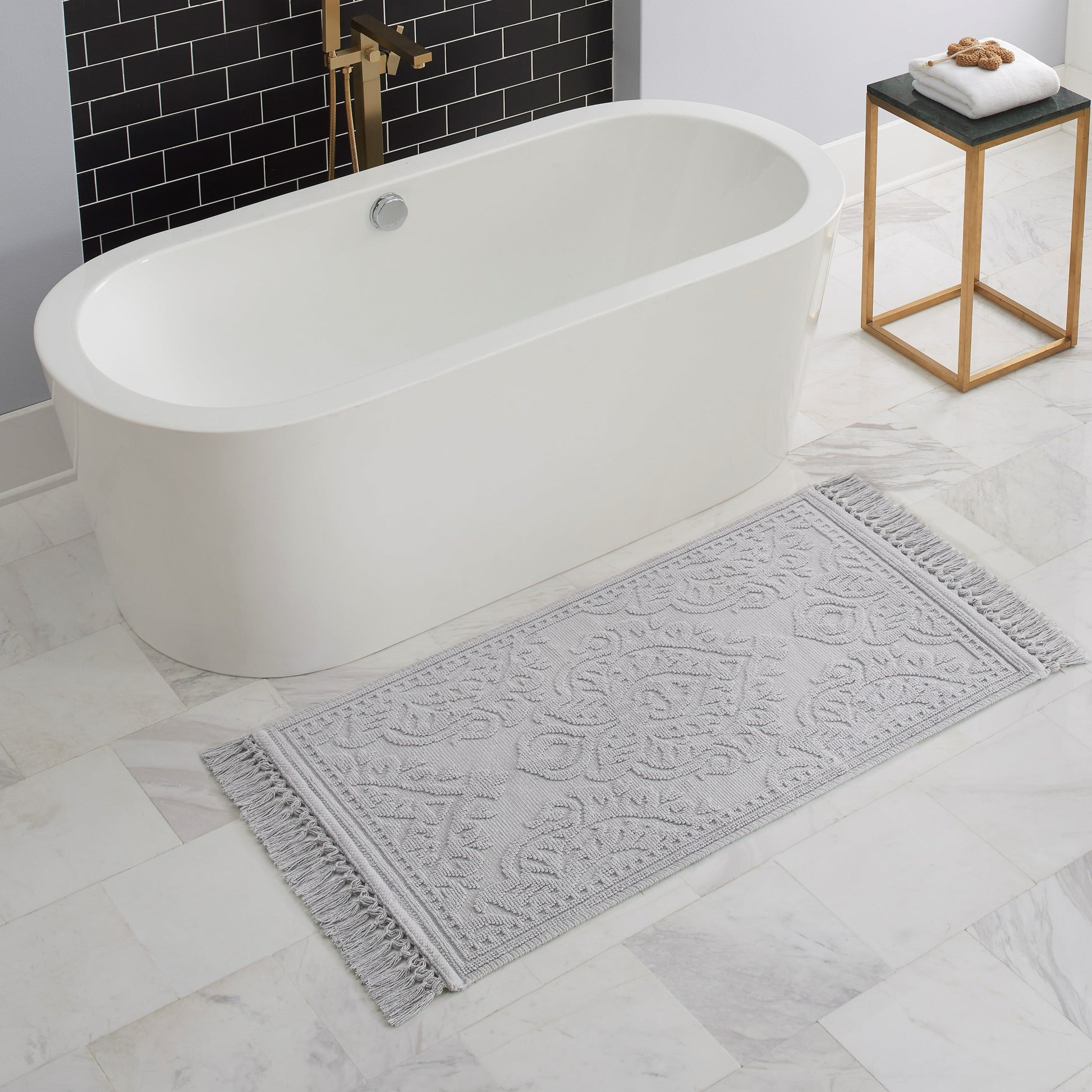 Jean Pierre Ricardo Cotton Fringe 27 x 45 in. Bath Rug, Light Grey