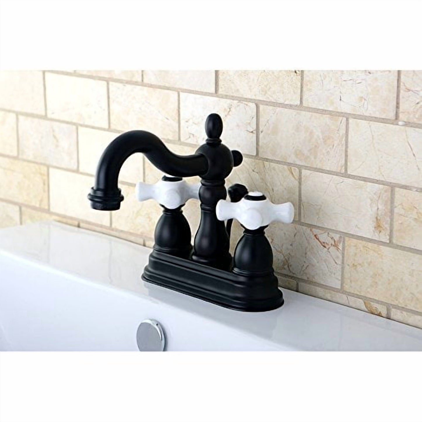 Kingston Brass KB1607PX Heritage 4 in. Centerset Bathroom Faucet, Brushed Brass