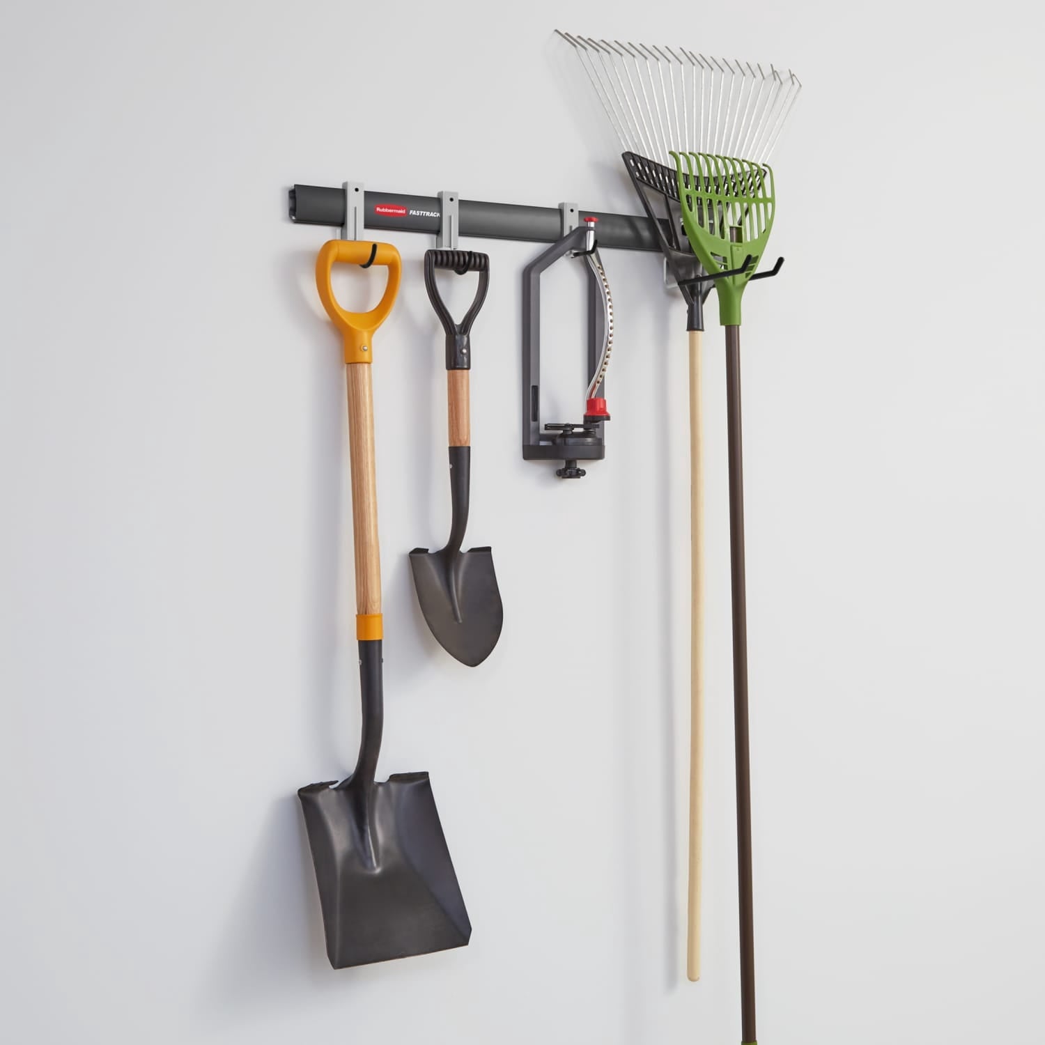 Rubbermaid Garage FastTrack 5-Piece Starter Kit, Black/Grey