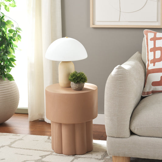 Safavieh Eldrick Modern Magnesium Oxide Round End Table, Terracotta