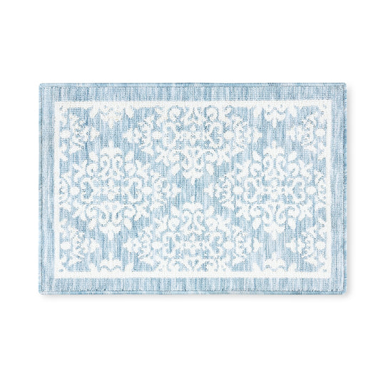 TOWN & COUNTRY EVERYDAY Walker Damask Medallion EverwashÂ® Washable Multi-Use Decorative Rug, Tufted Kitchen Rug, Low-Profile Door Mat, Bedroom Rug and Bath Rug with Non-Slip Backing, Beige, 24"x40"