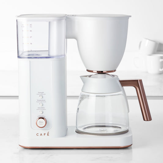 Café Specialty Drip Coffee Maker with Glass Carafe,White,