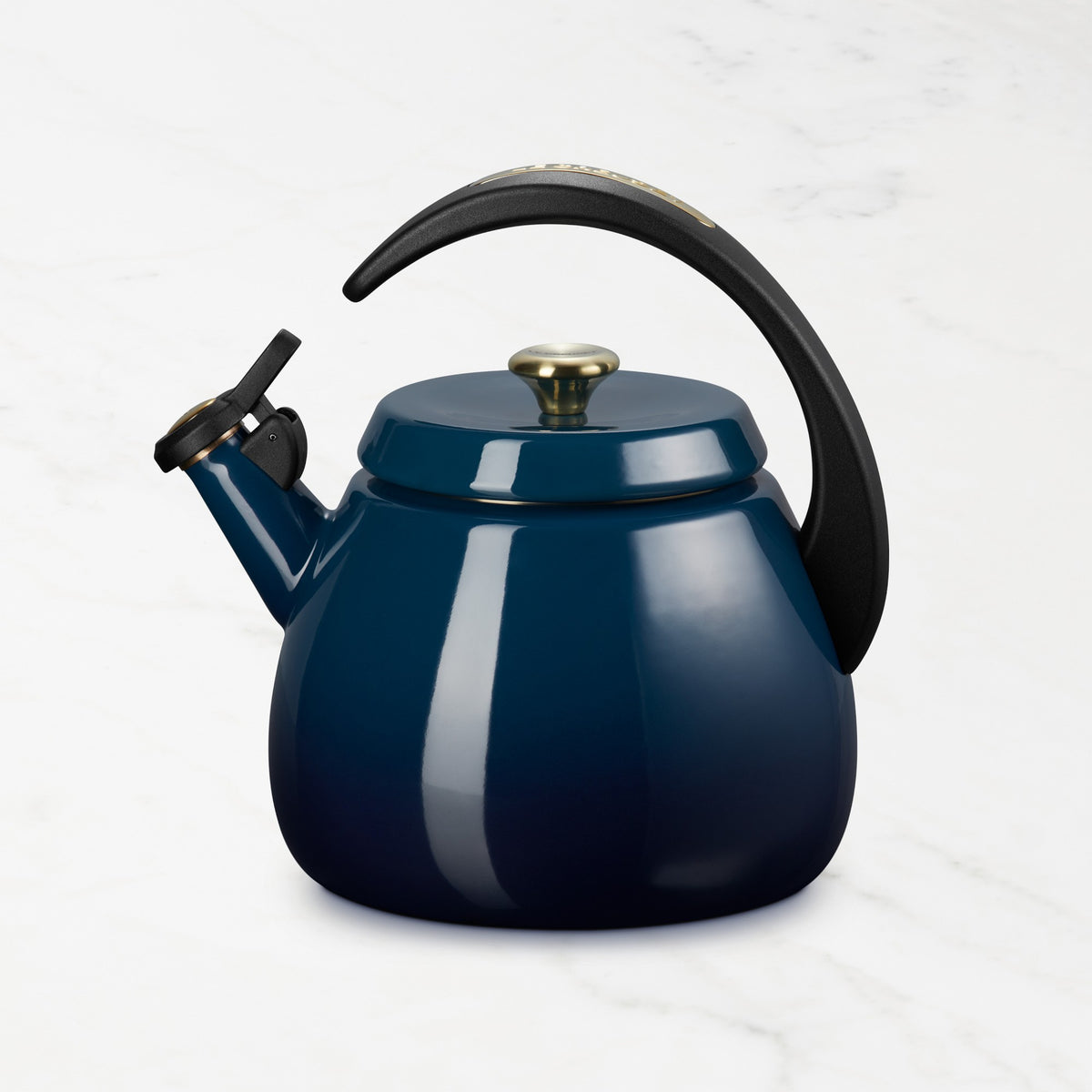 Le Creuset Cloche Tea Kettle, 2-Qt.,Agave,