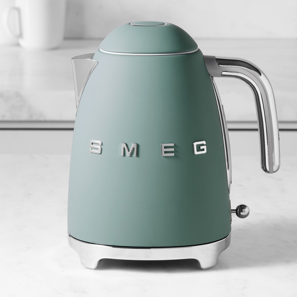 SMEG Electric Kettle,Matte Jade Green,