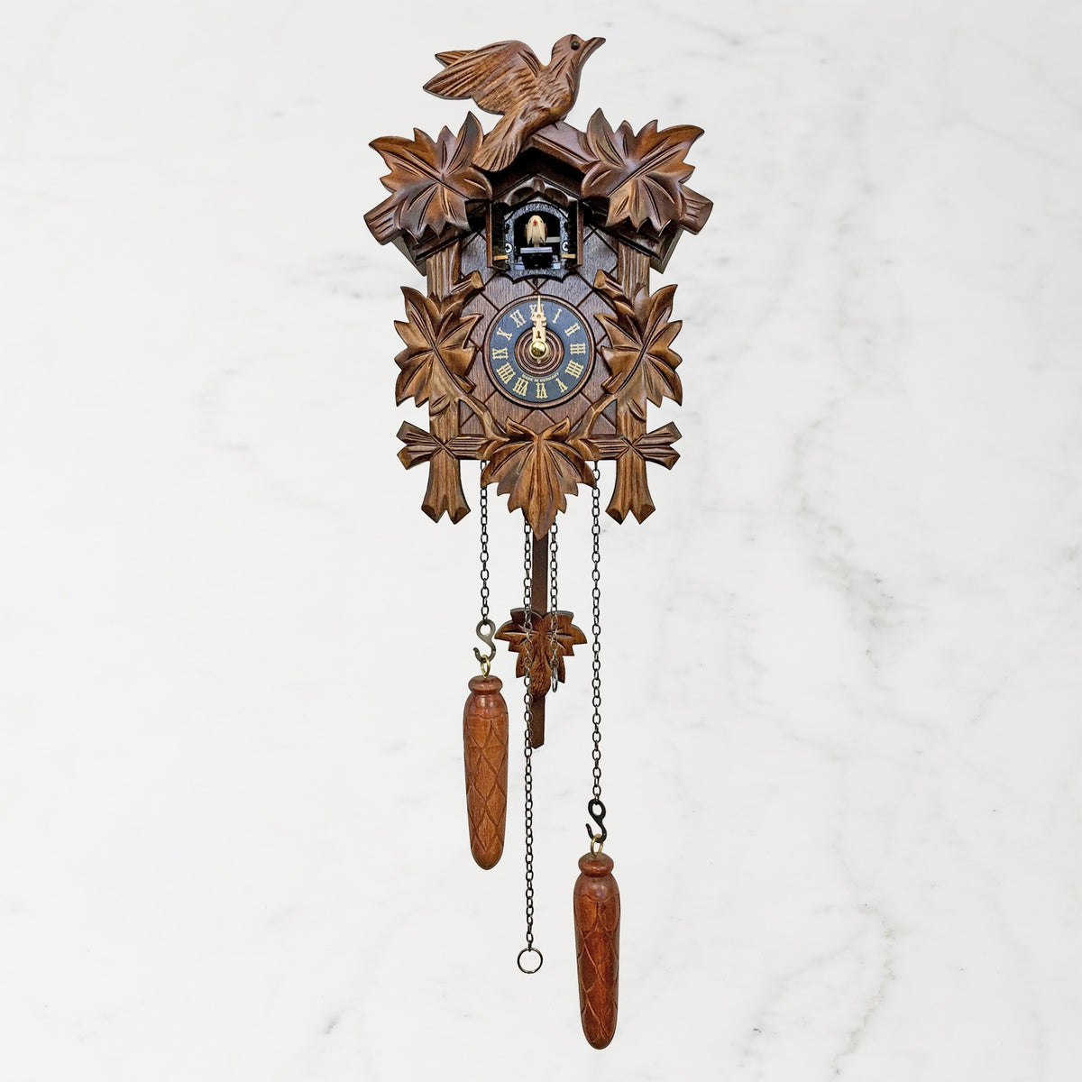 Engstler Battery-Operated Cuckoo Clock, Music,WSNOADS,Christmas Décor