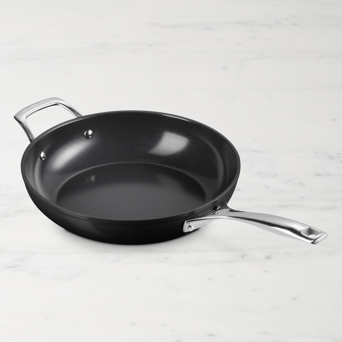 Le Creuset Essential Ceramic Nonstick Deep Fry Pan,,