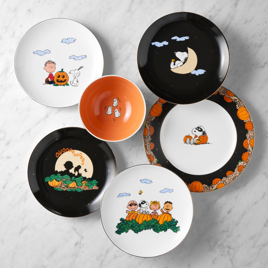 Peanuts The Great Pumpkin 12-Piece Dinnerware Set,,WSNOADS