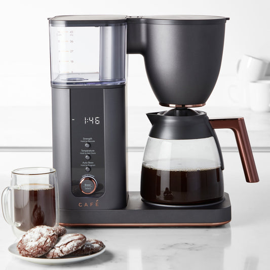 Café Specialty Drip Coffee Maker with Glass Carafe,Matte Black,