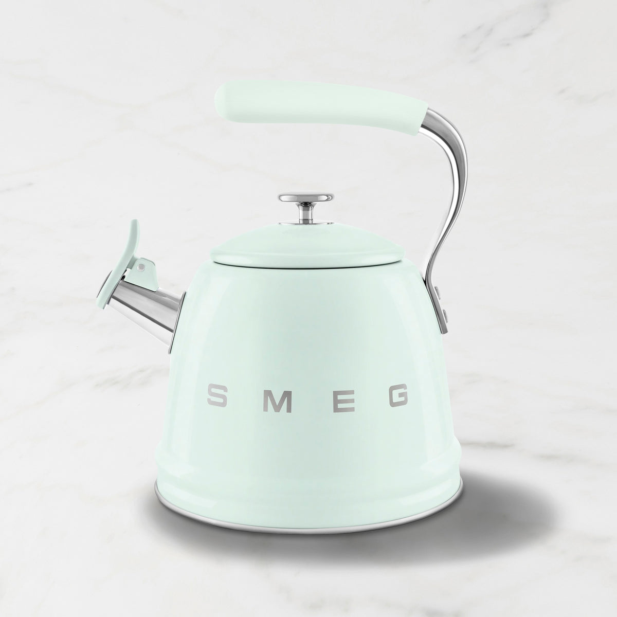 SMEG Stainless-Steel Whistling Tea Kettle, 2.5-Qt.,Pastel Green,